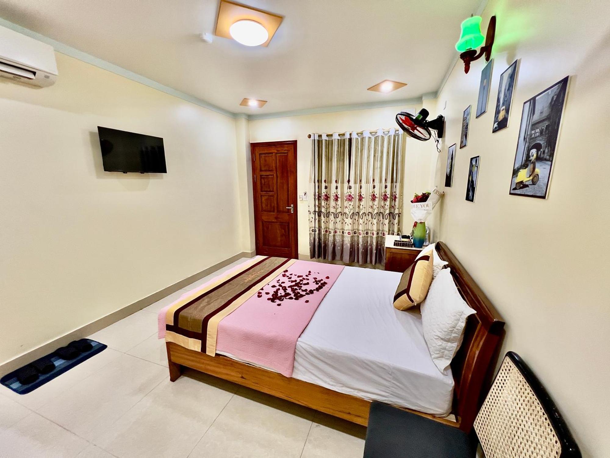 Manh Vuong Hotel Catba Dong Khe Sau Экстерьер фото