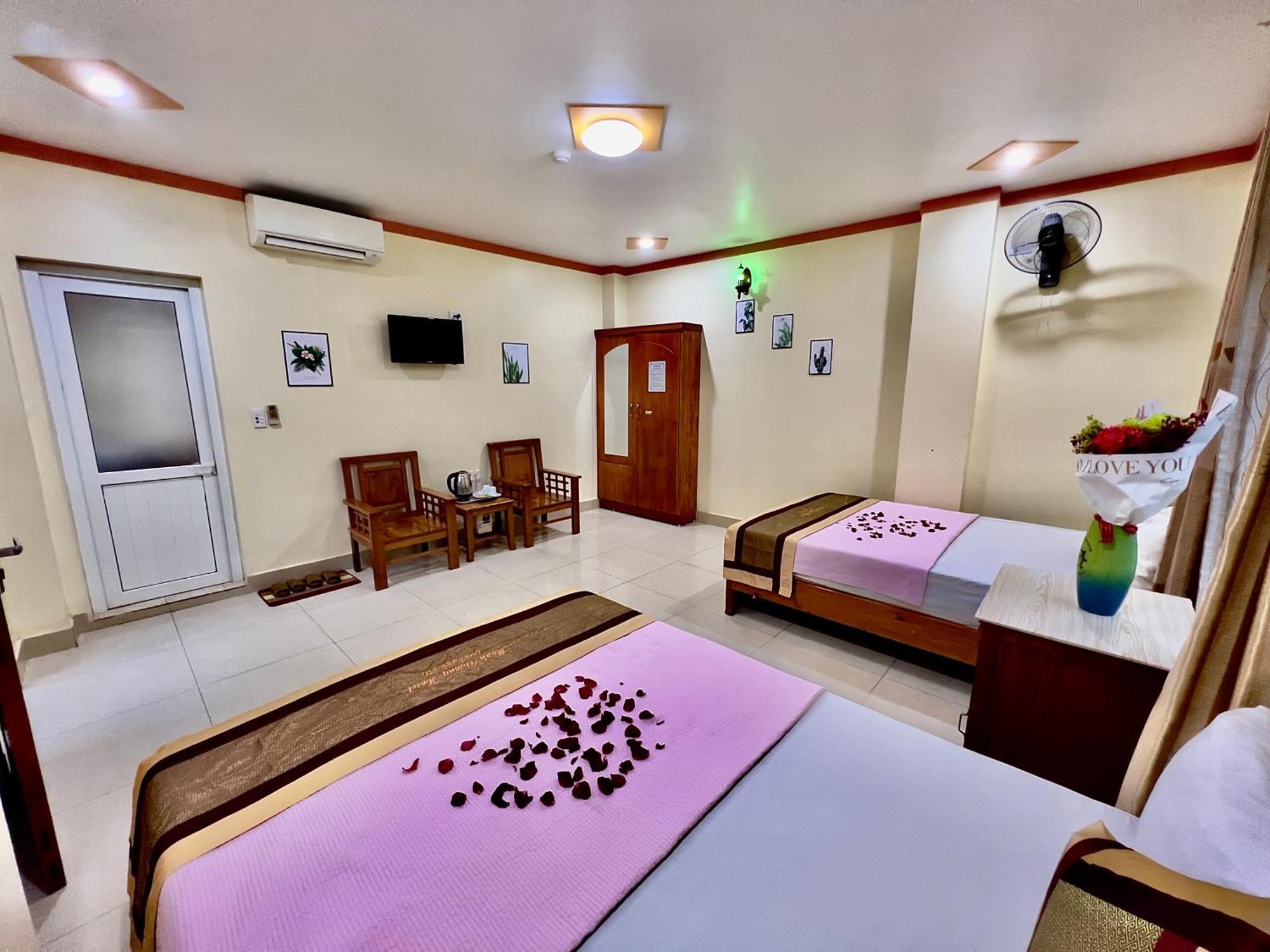 Manh Vuong Hotel Catba Dong Khe Sau Экстерьер фото