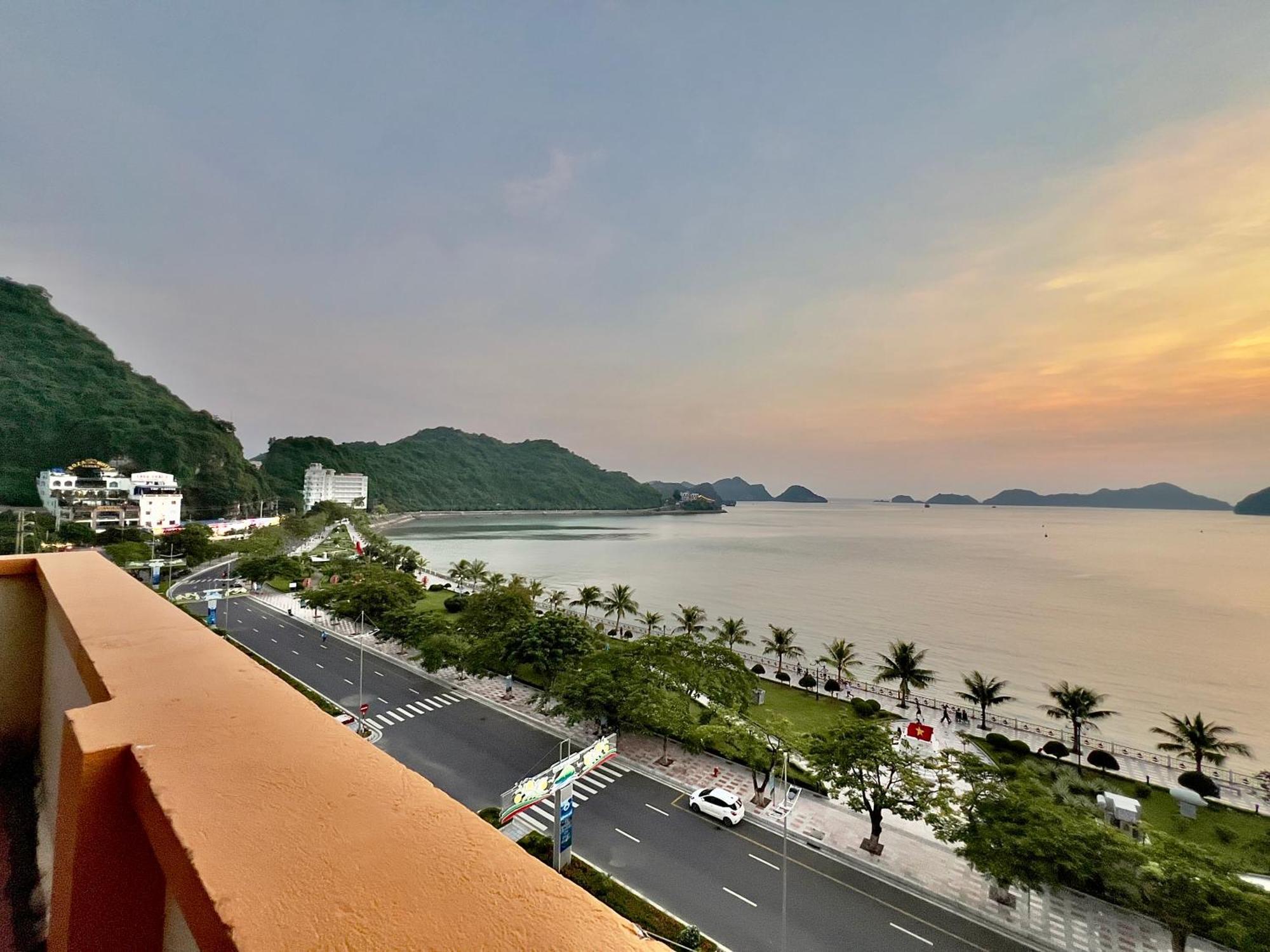 Manh Vuong Hotel Catba Dong Khe Sau Экстерьер фото
