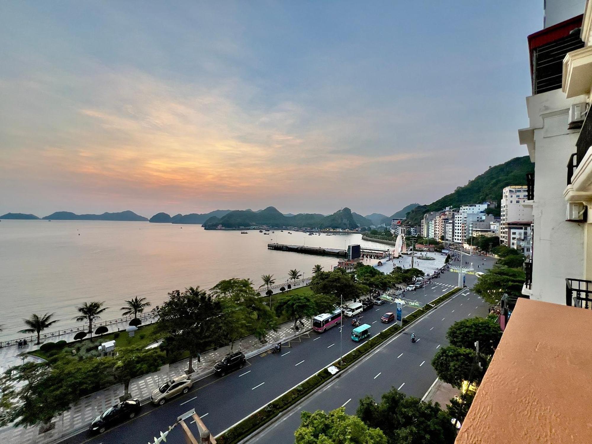 Manh Vuong Hotel Catba Dong Khe Sau Экстерьер фото